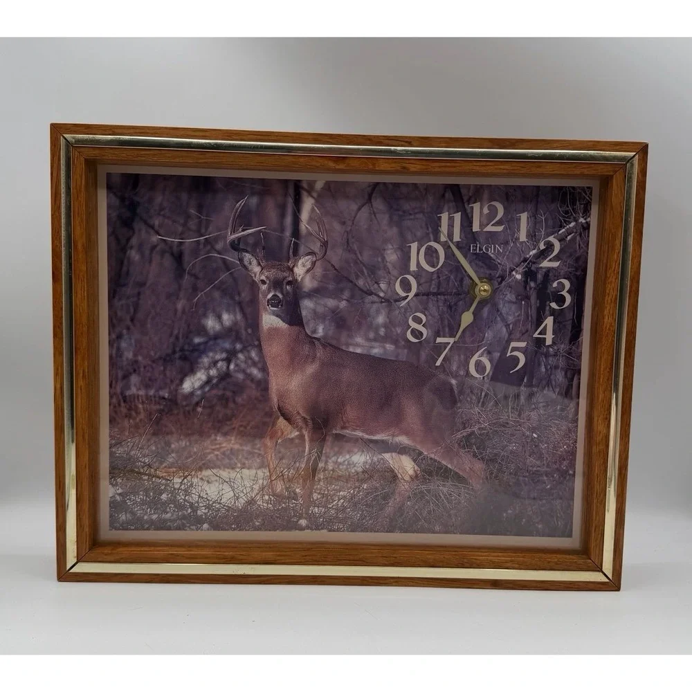 Elgin Quartz Wall Clock Deer Buck Hunting Scene Wood‎ Frame Lodge Cabin Decor